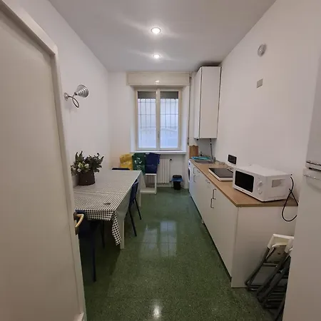 Al Duomo Di - Posto Auto Privato Prenotabile * パルマ