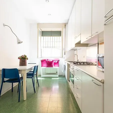 Apartment Al Duomo Di - Posto Auto Privato Prenotabile Parma