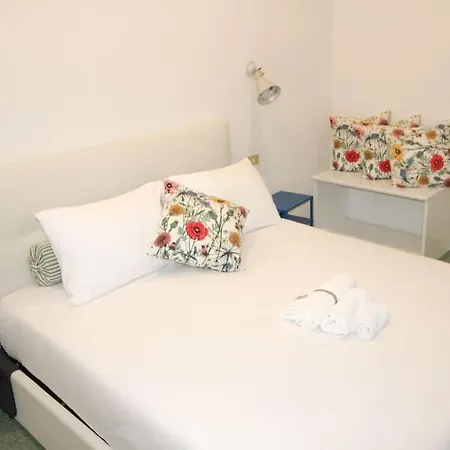 Apartment Al Duomo Di - Posto Auto Privato Prenotabile Parma