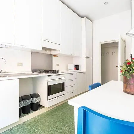 Apartment Al Duomo Di - Posto Auto Privato Prenotabile