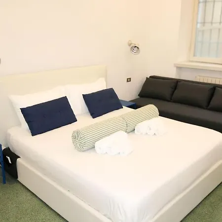 Al Duomo Di - Posto Auto Privato Prenotabile Apartment Parma